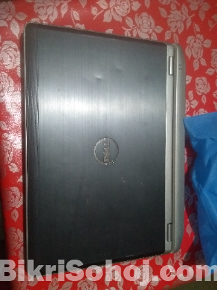 Dell CORE I5 8GB /128GB 13.3 inch